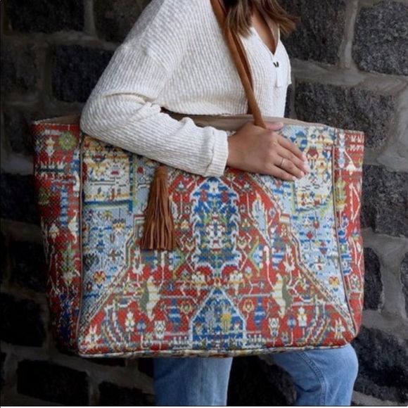 “PERSIAN NIGHTS” Weekender Bag - Picture 6 of 6